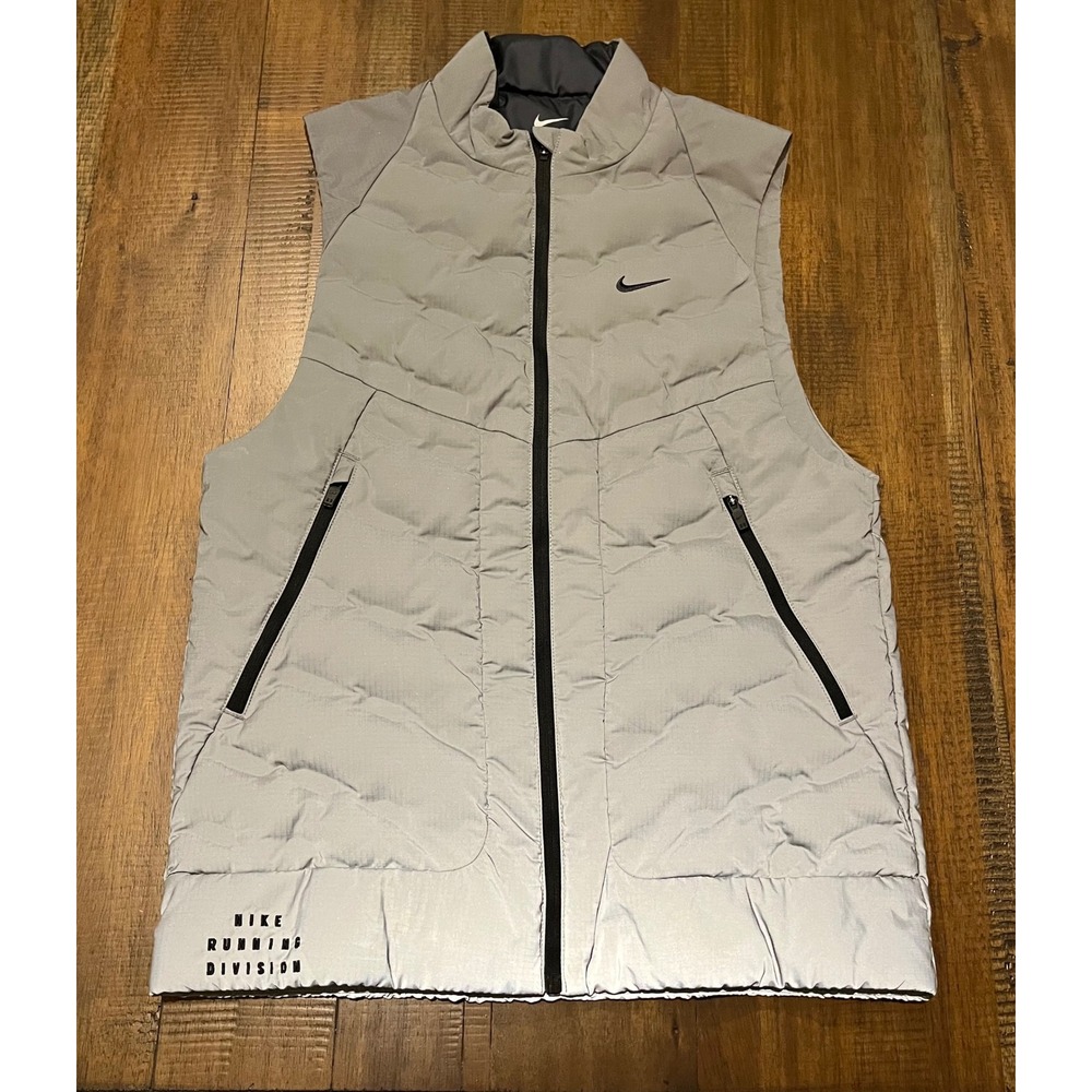 Nike Running Division Men's Reflective Puffer Vest Black Swoosh XS - Picture 10 of 12